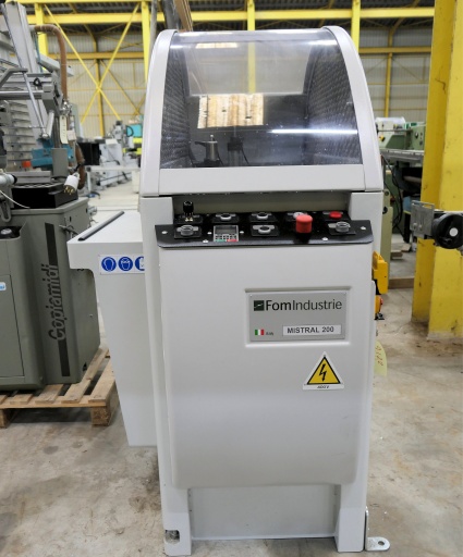 Grugeuse FOM MISTRAL 200